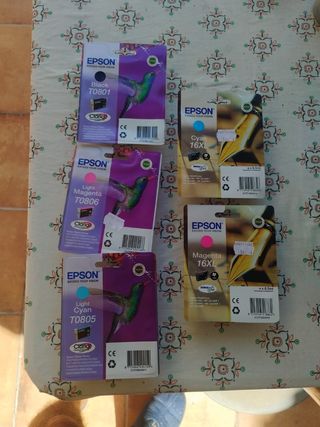 Cartuchos Epson T0801, T0805, T0806 y 16XL