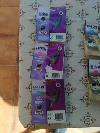 Cartuchos Epson T0801, T0805, T0806 y 16XL