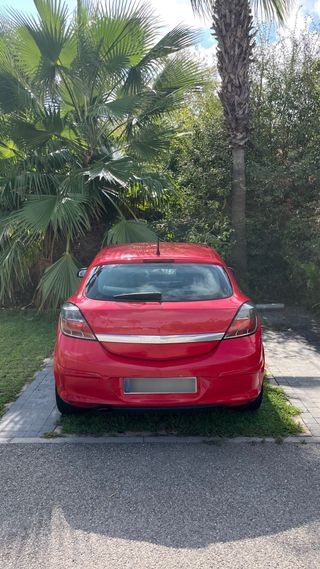 Opel Astra GTC 1.9 CDTi 120CV sport