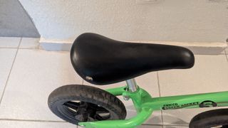 Bicicleta sin pedales Chicco verde
