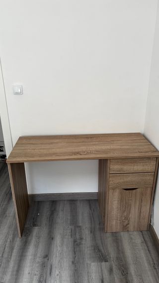 Escritorio juvenil madera