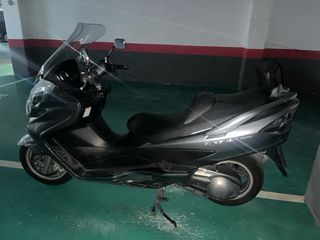 Suzuki Burgman 400 A ABS Gris Plata / año 2012