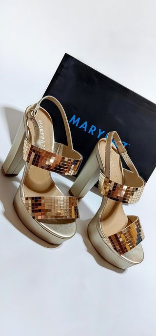Tacones Marypaz Dorados