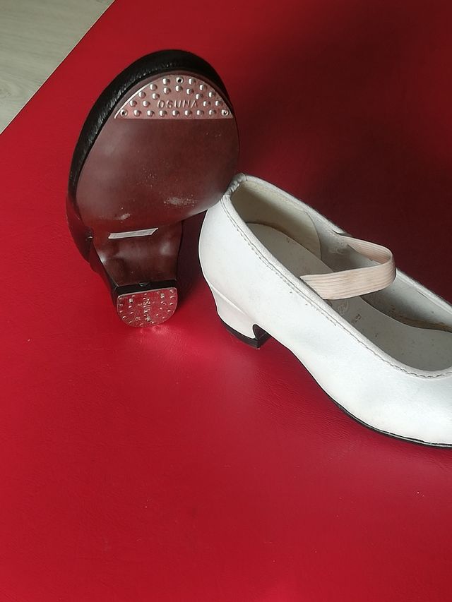 Zapatos de Flamenca Osuna Blancos