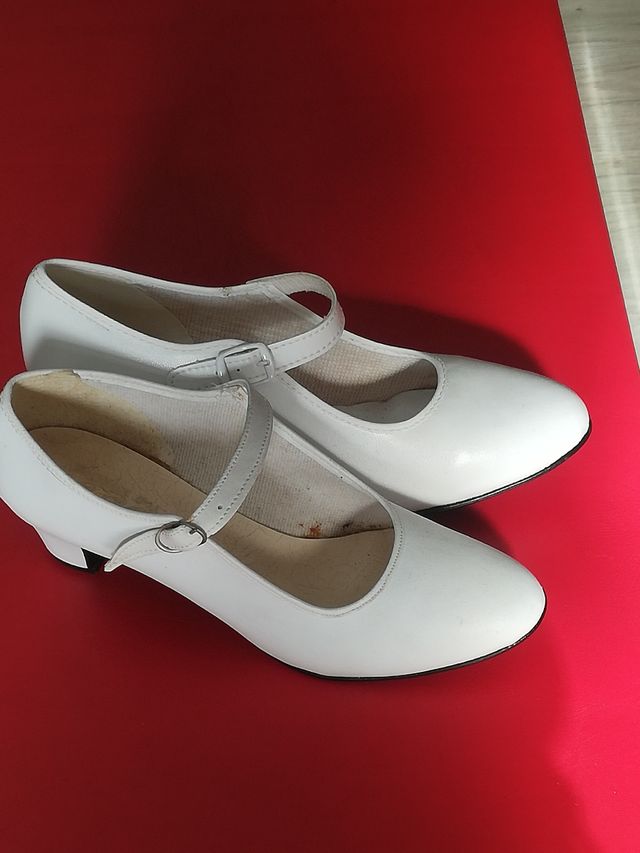 Zapatos de Flamenca Osuna Blancos