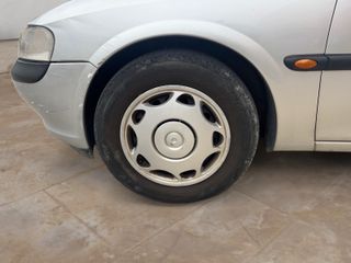 OPEL Vectra 1.6 16V