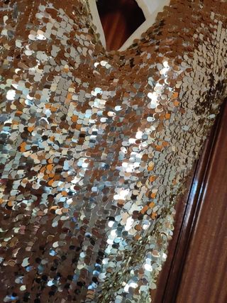 Vestido lentejuelas dorado