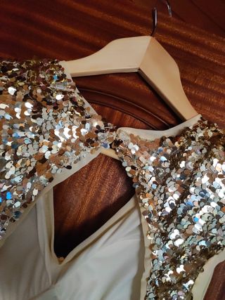 Vestido lentejuelas dorado