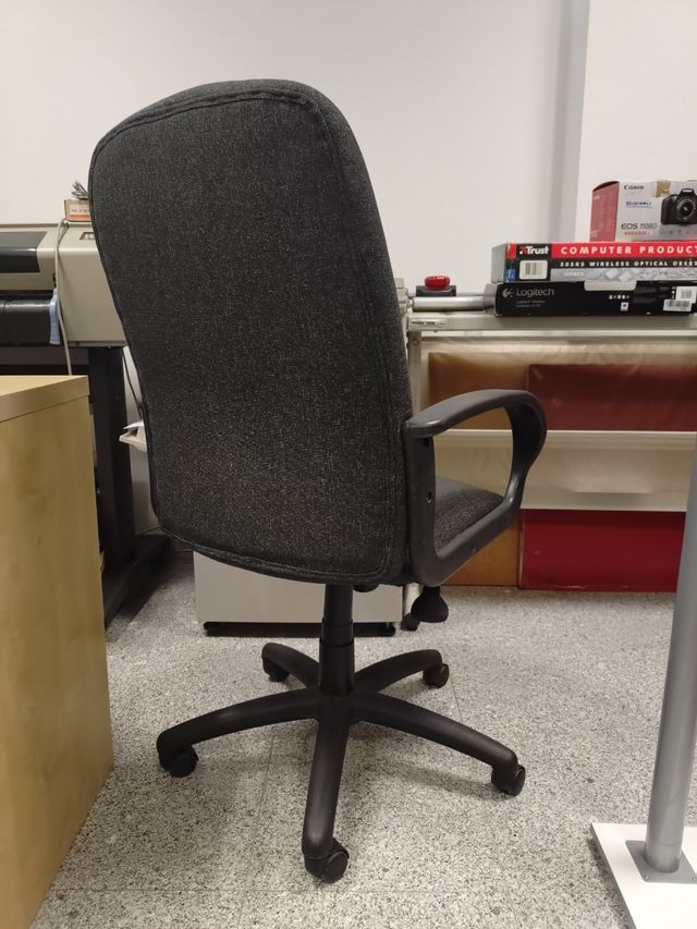 Sillón de oficina ergonómico