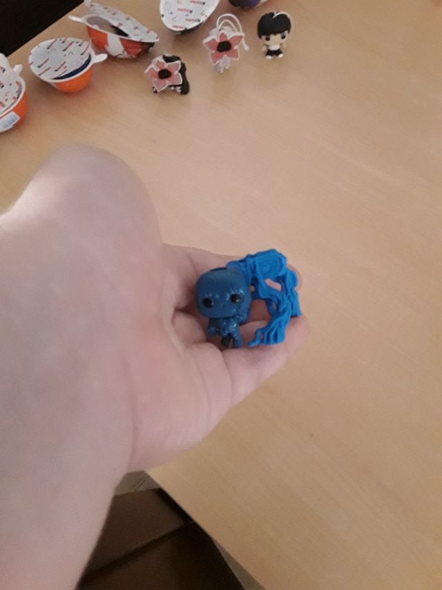 Figuras Stranger Things Kinder Joy