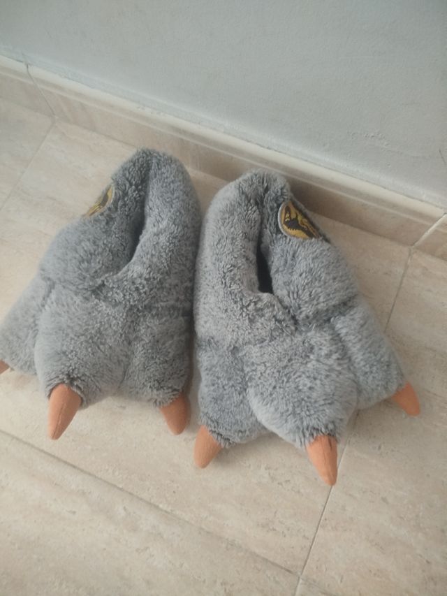 Zapatillas Jurassic World niño para talla 32-34