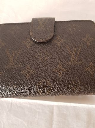 Cartera Louis Vuitton Marrón