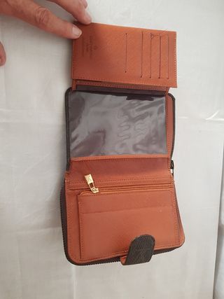 Cartera Louis Vuitton Marrón
