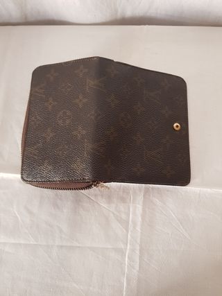 Cartera Louis Vuitton Marrón