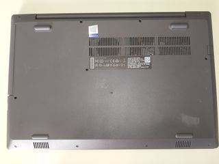 Lenovo V130-15IKB i7 8GB RAM SSD Gris