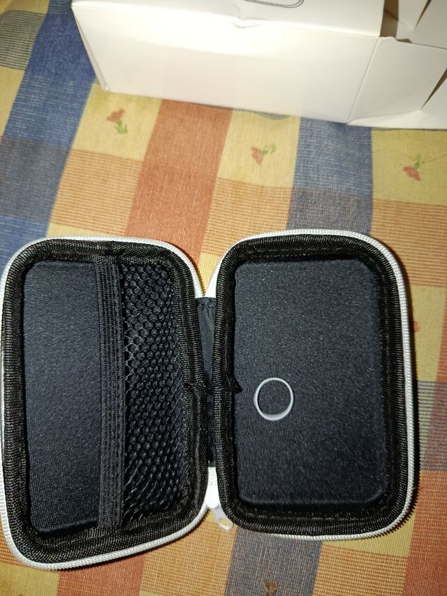 Funda para cables y cargador