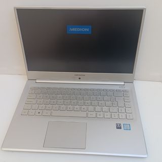 Portátil Medion akoya s6445