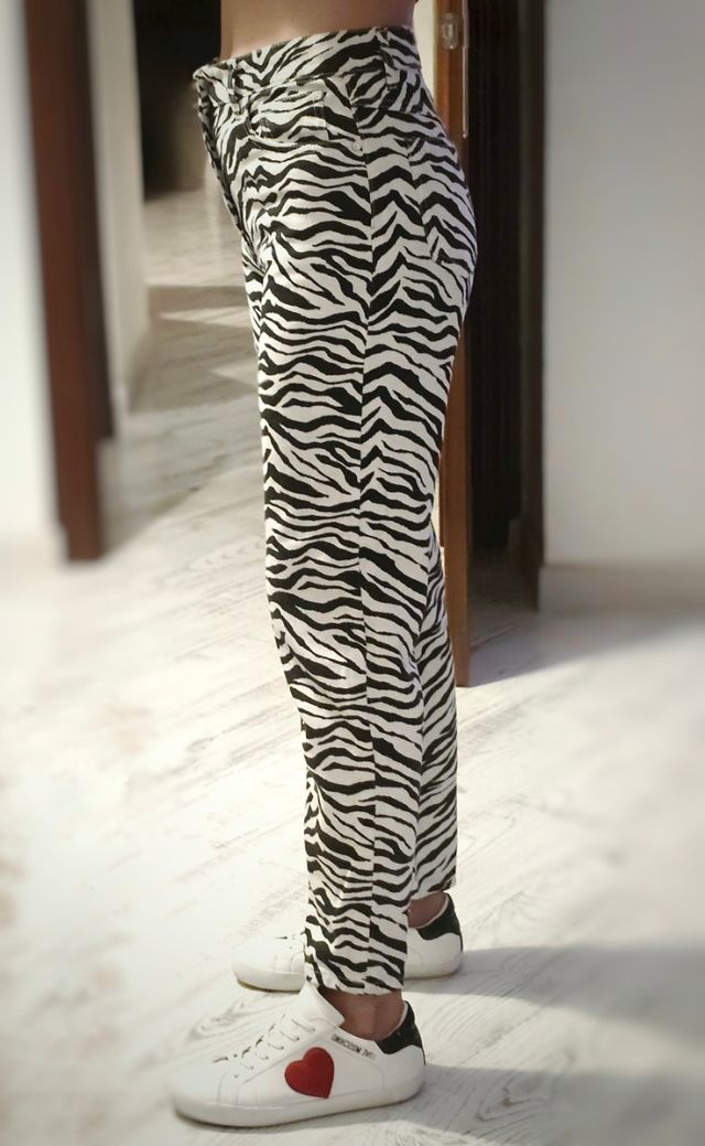 Mango Jeans Estampado Cebra