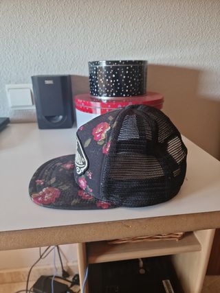 Gorra Vans floral negra multicolor