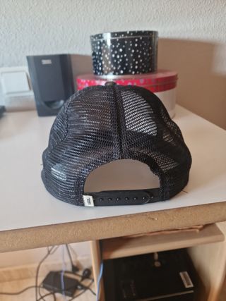 Gorra Vans floral negra multicolor