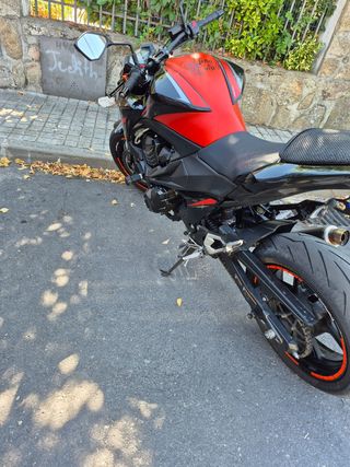 Kawasaki Z800e