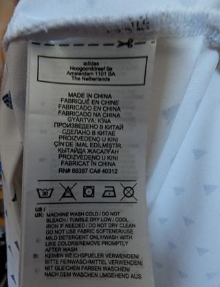 Polo Adidas Estampado logo Azul. (NO VALE 1€) XL.