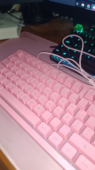 Teclado Gamer Rosa Rgb