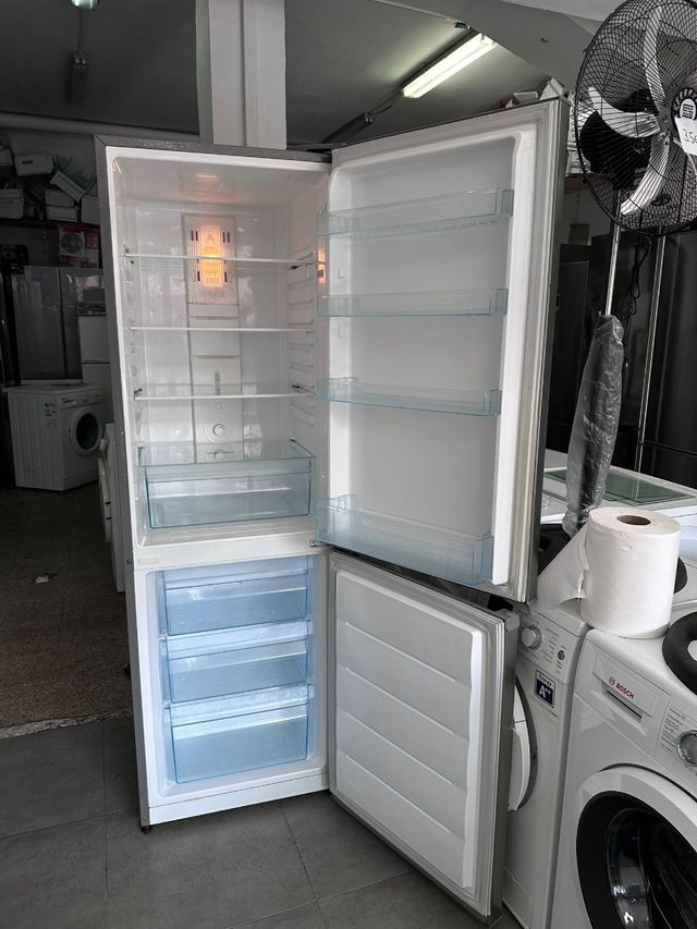 Nevera combi Daewoo A+ con garantía transporte 