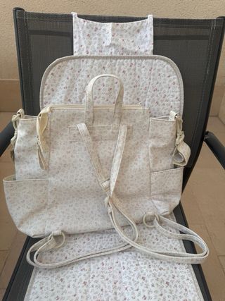Bolsa y colchoneta a juego para silla de bebé