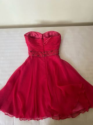 Vestido palabra de honor fucsia Ivancampaña