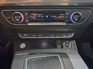 2019 Audi Q5 Black line 2.0TDI 190CV 4x4