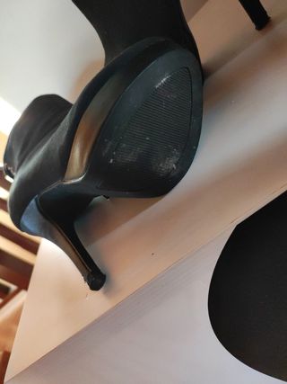 Botines negros elegantes con cordones