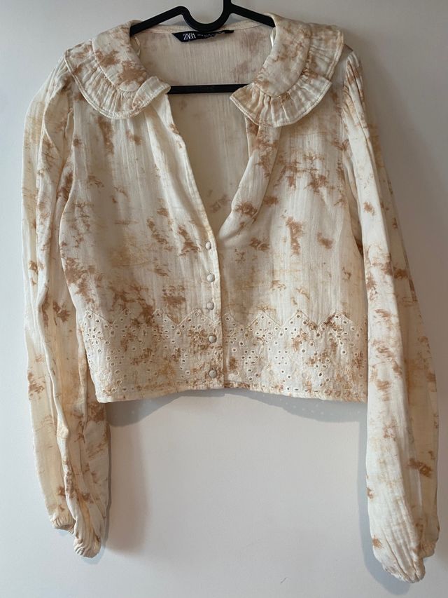 Camisa Zara efecto tie dye y cuello bebé