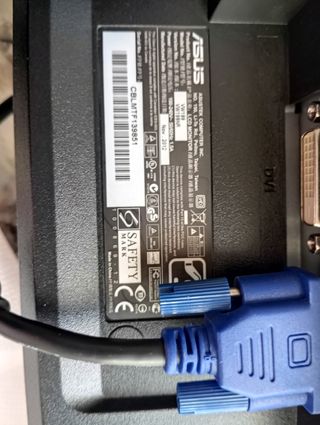 Monitor ordenador  marca Asus  Negro