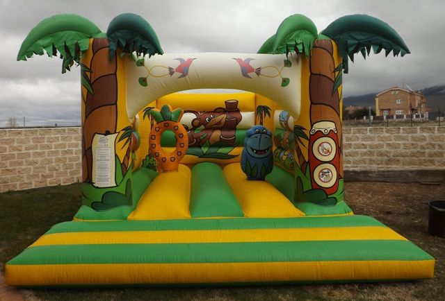 Venta de hinchables por cierre de negocio. 