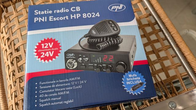 Emisora CB PNI HP8024 AM/FM