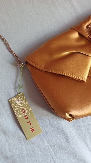 Bolso de fiesta dorado