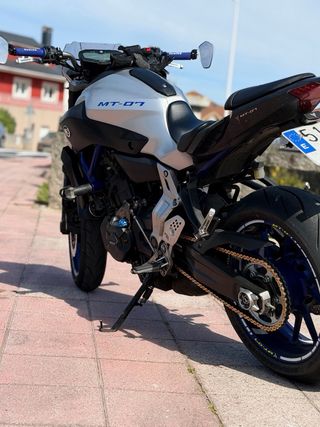 Yamaha MT-07 A2