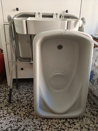 Bañera cambiador Chicco para bebé+reductor bañera
