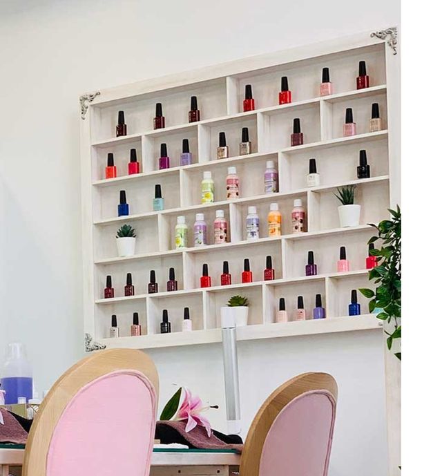 Estante decorativo de pared del fabricante Quatro.