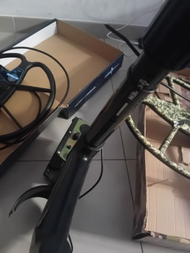 Detector de metales
Profondidad 2,20 m