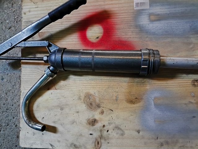 Bomba de aceite manual