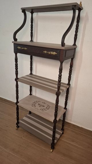 ✨ Estantería vintage única – renovada a mano ✨