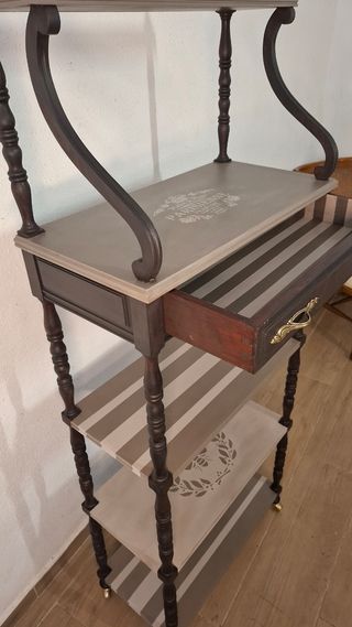 ✨ Estantería vintage única – renovada a mano ✨