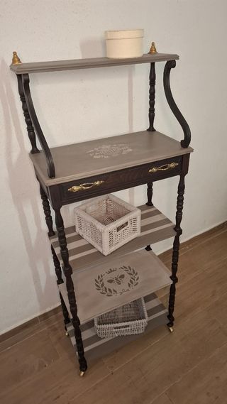 ✨ Estantería vintage única – renovada a mano ✨