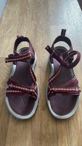 Sandalias Trekking Quechua Talla 37