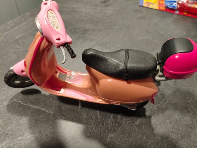 Vespa Barbie Rosa