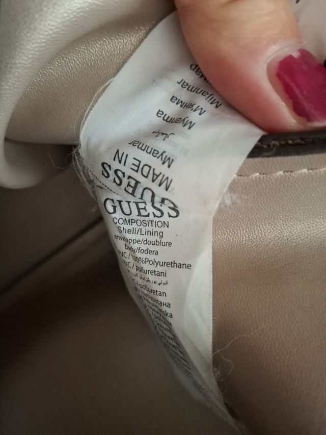 Bolso de mano Guess beige