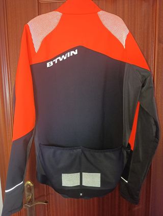 3 piezas=Chaqueta,Maillot y Culotte B'Twin.