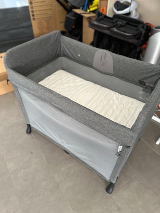 Cuna de viaje Bugaboo Stardust gris
